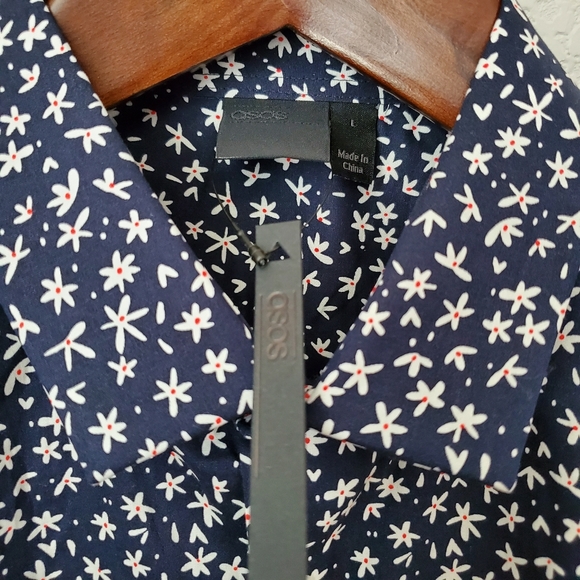 NWT ASOS Going Out Men's Button-down Shirt. Size L - Picture 3 of 5